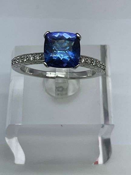 CERTIFIED 14K WHITE GOLD TANZANITE AND DIAMOND RING