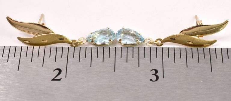 Lovely Aquamarine Gem Dangle Earrings in 14K Yellow Gold