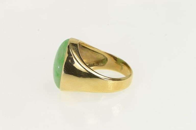 14K Yellow Gold Oval Jadeite Cabochon Vintage Statement Ring