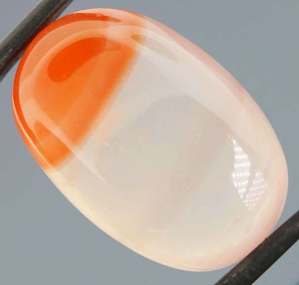 Gorgeous 34.81ct untreated bi-color Agate