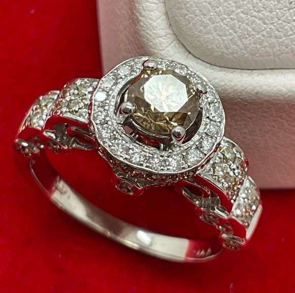 CERTIFIED 14K WHITE GOLD AND DIAMOND RING