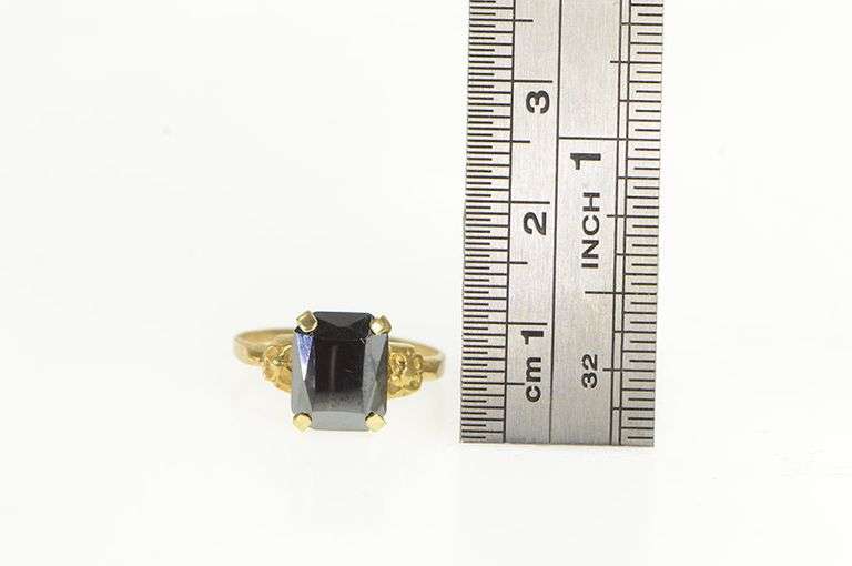 10K Yellow Gold Emerald Cut Hematite Retro Vintage Simple Ring