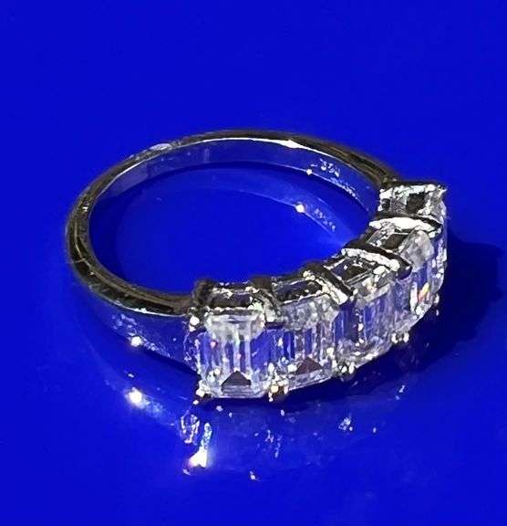 White Gold Plated 5.07 Ct VVs1 F-G Fire Mossanite Ring