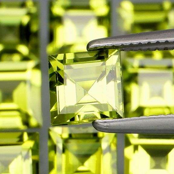 Princess cut unheated! 6.64ct Peridot set