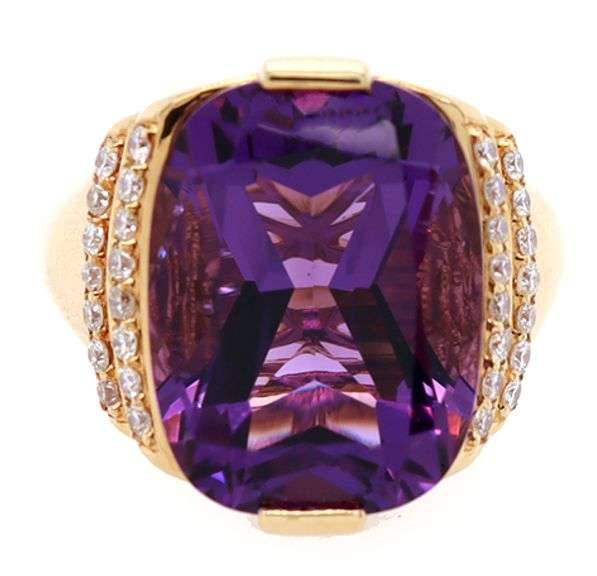 9.0ct Cushion Amethyst and 0.25ctw Diamond Ring in 18K