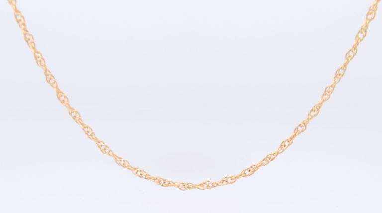 Elegant Yellow Gold Chain Necklace