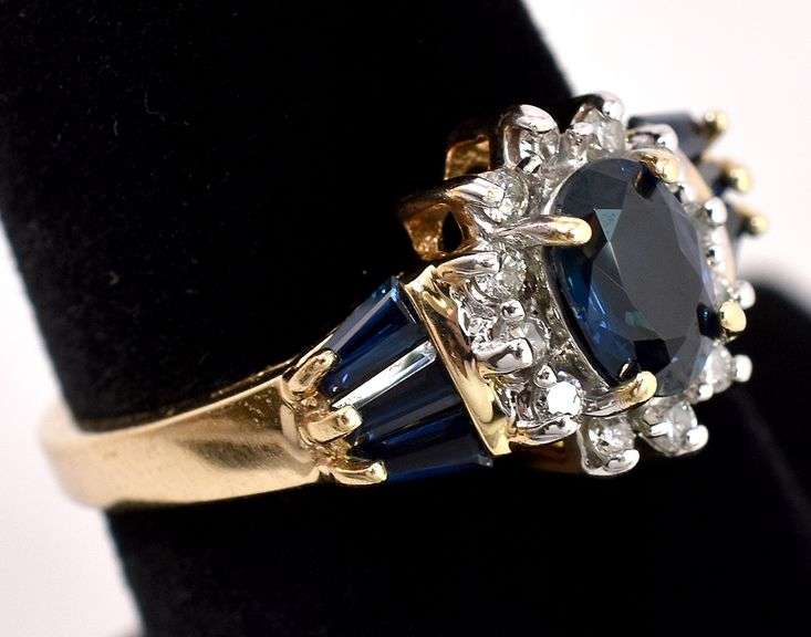 Alluring Blue Sapphire and Diamond Ring in 14K Yellow Gold