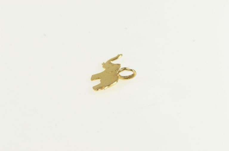 14K Yellow Gold Elephant Animal Memory Strength Symbol Pendant