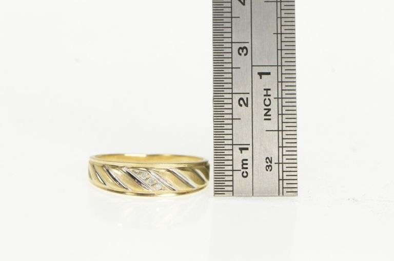 10K Yellow Gold Vintage Men's Diamond Wedding Band Ring