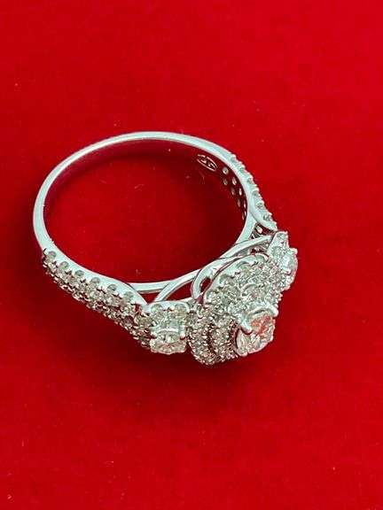 CERTIFIED BRAND NEW 14K WHITE GOLD AND DIAMOND RING