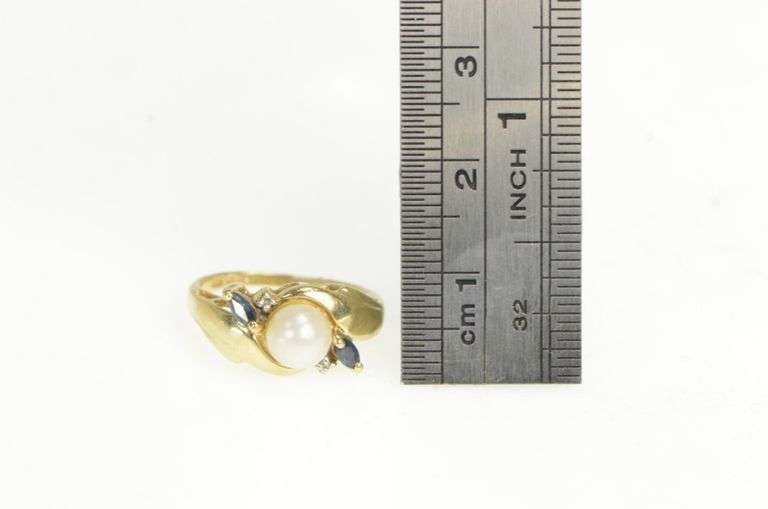 10K Yellow Gold 5.8mm Cultured Pearl Sapphire Diamond Ring