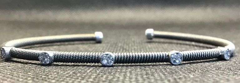 UNIQUE AND STYLISH 14K BLACK GOLD ROPE BANGLE