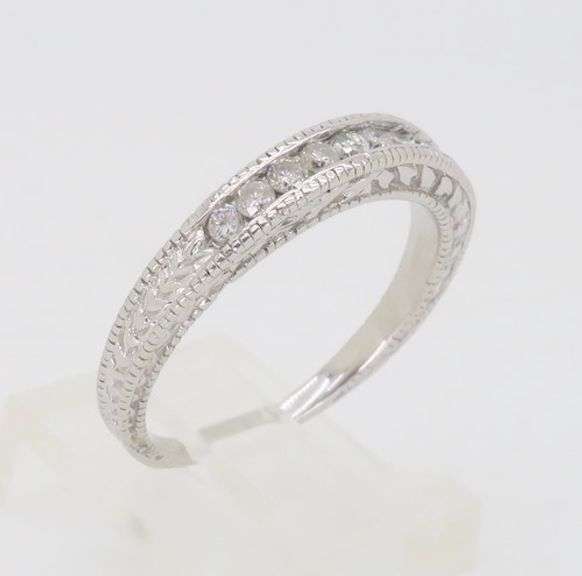 14k White Gold Diamond Band with Milgrain Detail