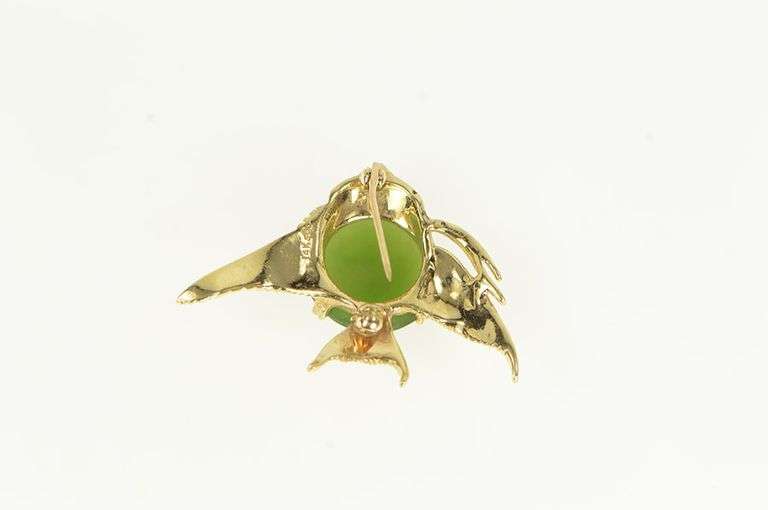 14K Yellow Gold 3D Vintage Nephrite Ruby Eyed Angel Fish Pin/Brooch