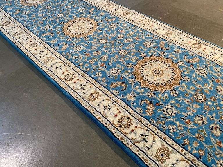 FINE SILK & WOOL NAIN RUNNER 10'