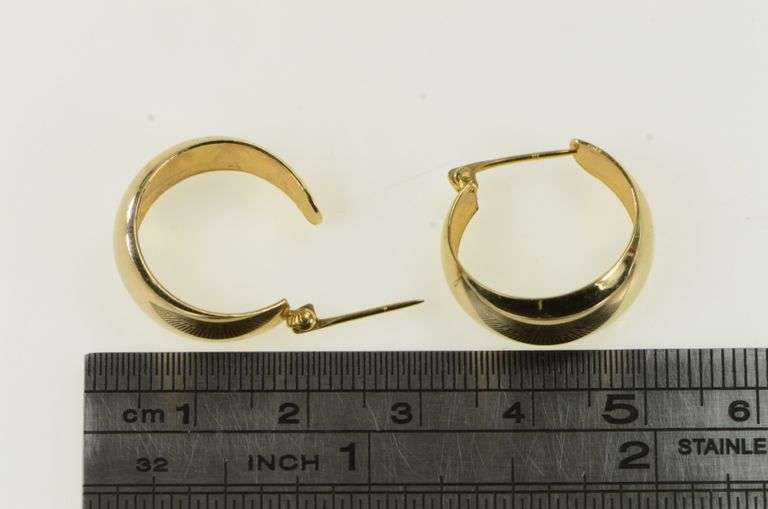 10K Yellow Gold 18.8mm Wide Curved Statement Hoop Earrings
