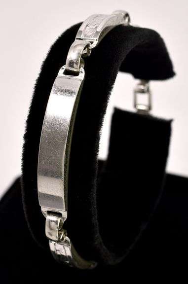 Engravable Bracelet in Sterling Silver