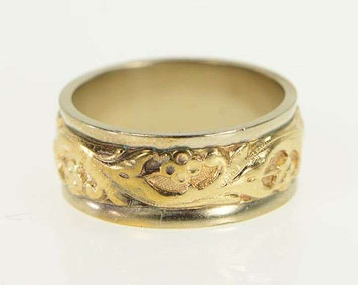 14K Yellow Gold 8.0mm Ornate Two Tone Wedding Band Ring
