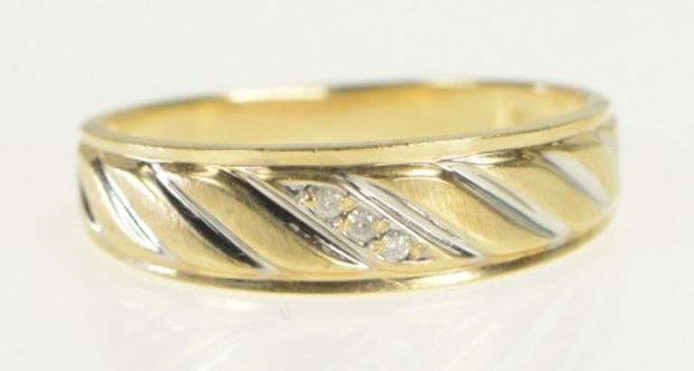 10K Yellow Gold Vintage Men's Diamond Wedding Band Ring