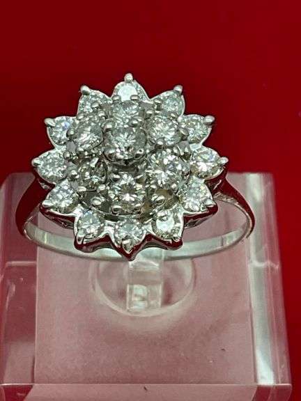 CERTIFIED 14K WHITE GOLD AND DIAMOND CLUSTER RING