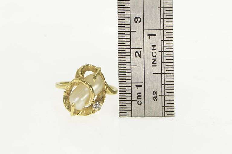 14K Yellow Gold Retro Ornate Pearl Diamond Accent Abstract Ring