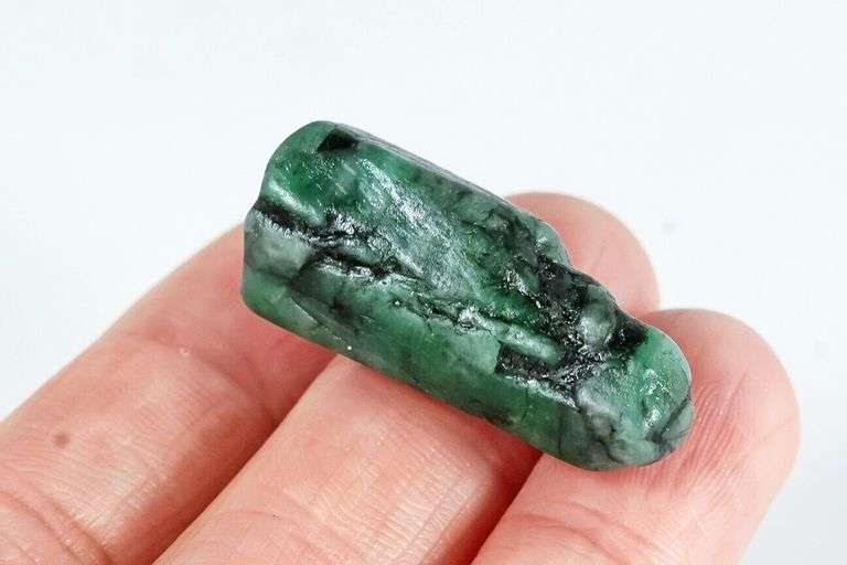 32.2ct raw Emerald with matrix