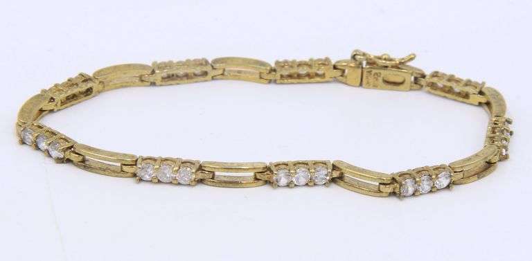 Group Lot of Vintage 925 Sterling Silver Jewelry