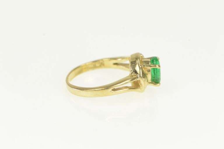 14K Yellow Gold 0.78 Ct Natural Emerald Engagement Ring