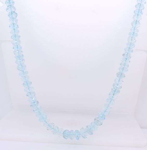 Aquamarine Beaded Necklace with Gold Clasp