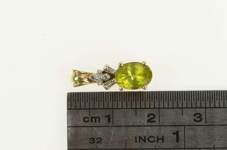 10K Yellow Gold Oval Peridot Diamond Cluster Accent Simple Pendant