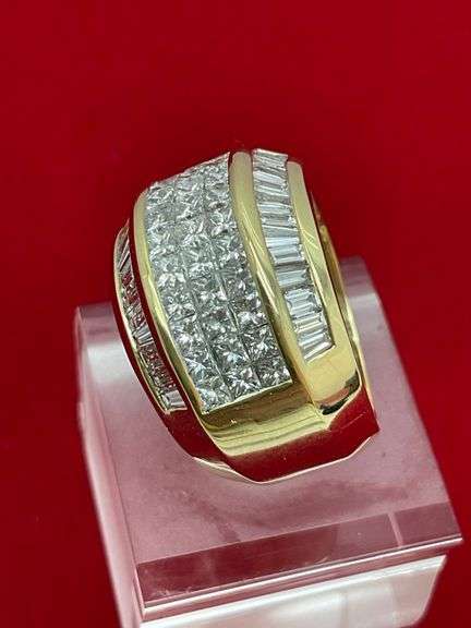 CERTIFIED BRAND NEW 18K WHITE GOLD AND DIAMOND BAND