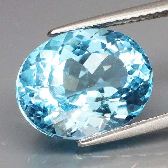 Tremendous 9.83ct Swiss blue Topaz
