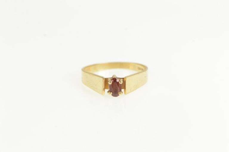 10K Yellow Gold Vintage Cathedral Garnet Solitaire Engagement Ring
