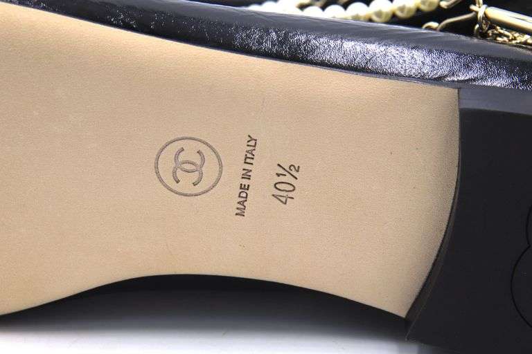 Chanel Ballerina CC Pearl around Shoes