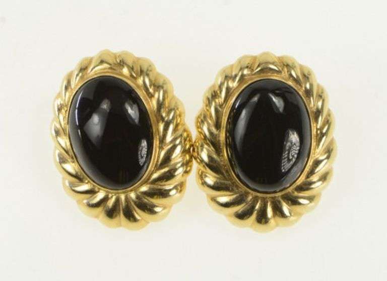 14K Yellow Gold Oval Black Onyx Vintage Scalloped Stud Earrings