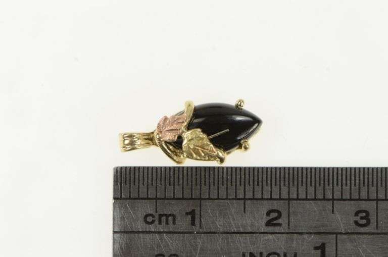 10K Yellow Gold Black Hills Gold Onyx Leaf Vintage Pendant