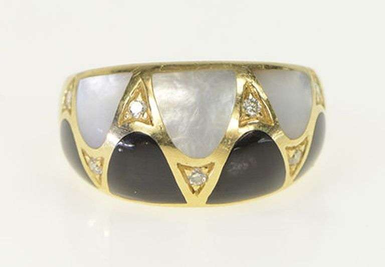 14K Yellow Gold Kabana Mother of Pearl Black Onyx Domed Ring