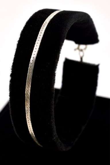 Herring Bone Chain Bracelet in Sterling Silver