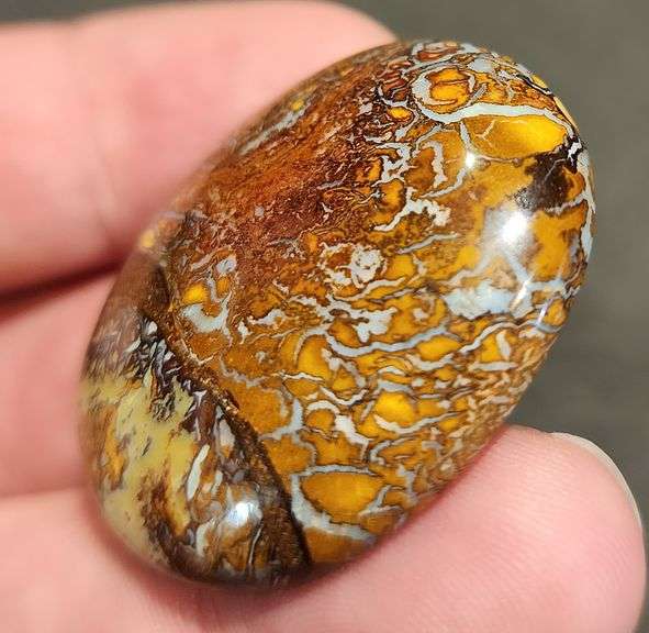 Stunning 80ct untreated Australian Boulder Opal