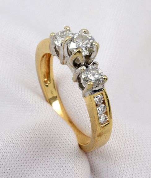 Fashionable 14k YG Multi-Diamond Ring