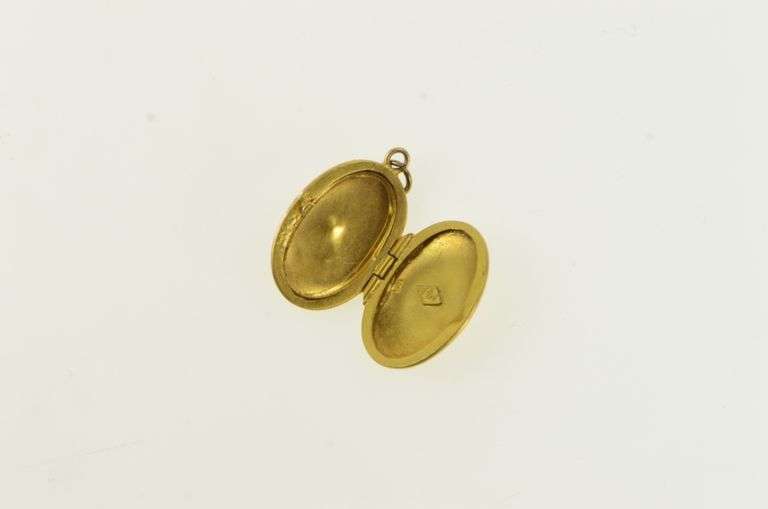 14K Yellow Gold Oval Engraved Pattern Photo Picture Locket Pendant