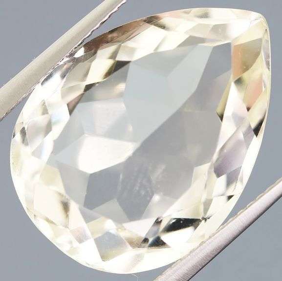 Gem grade 18.92ct pear cut Quartz