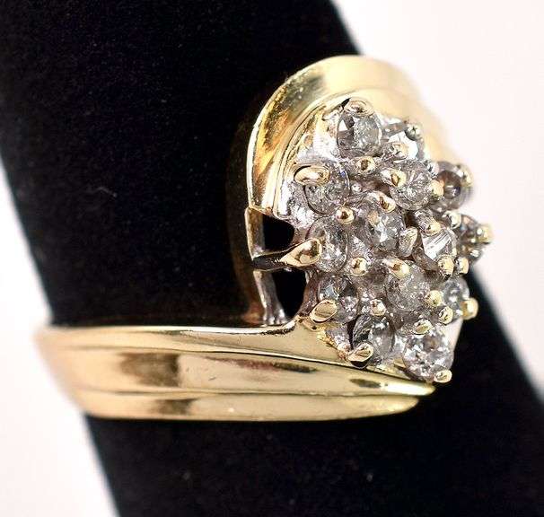 Amazing 14K Yellow Gold Diamond Ring