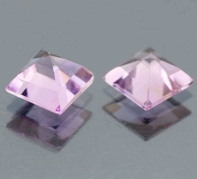 Gorgeous 4.65ct Brazilian pink Amethyst pair
