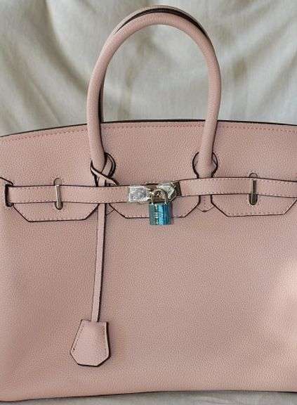 100% Fine leather Designer Style Bag