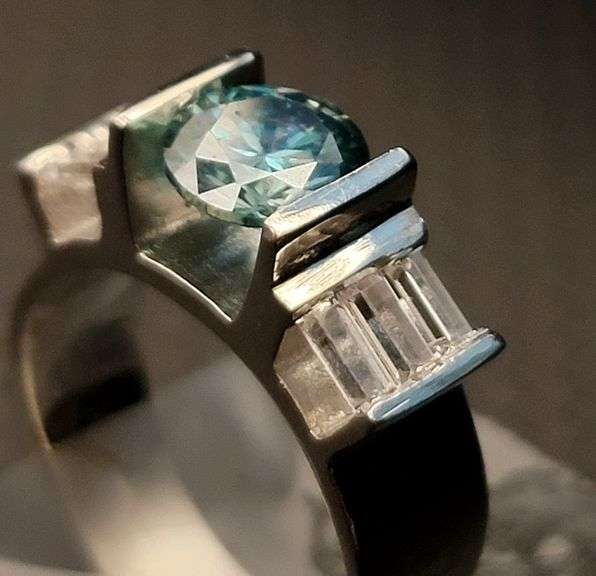 2.5 Ct Paraiba Green Fire Moissanite Ring