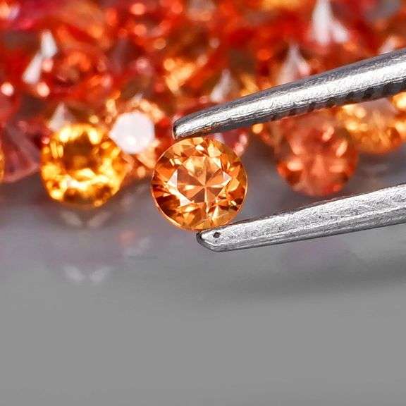 Superb 4.48ct diamond cut Songean Sapphire set