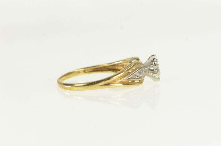 10K Yellow Gold Vintage Diamond Classic Promise Ring