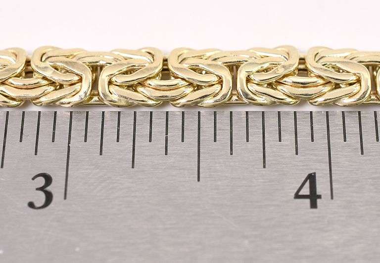 Charming 14K Yellow Gold Byzantine Bracelet