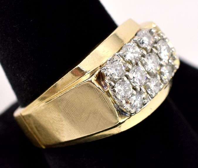 Glorious Diamond Men's Ring in 14K Yellow Gold
